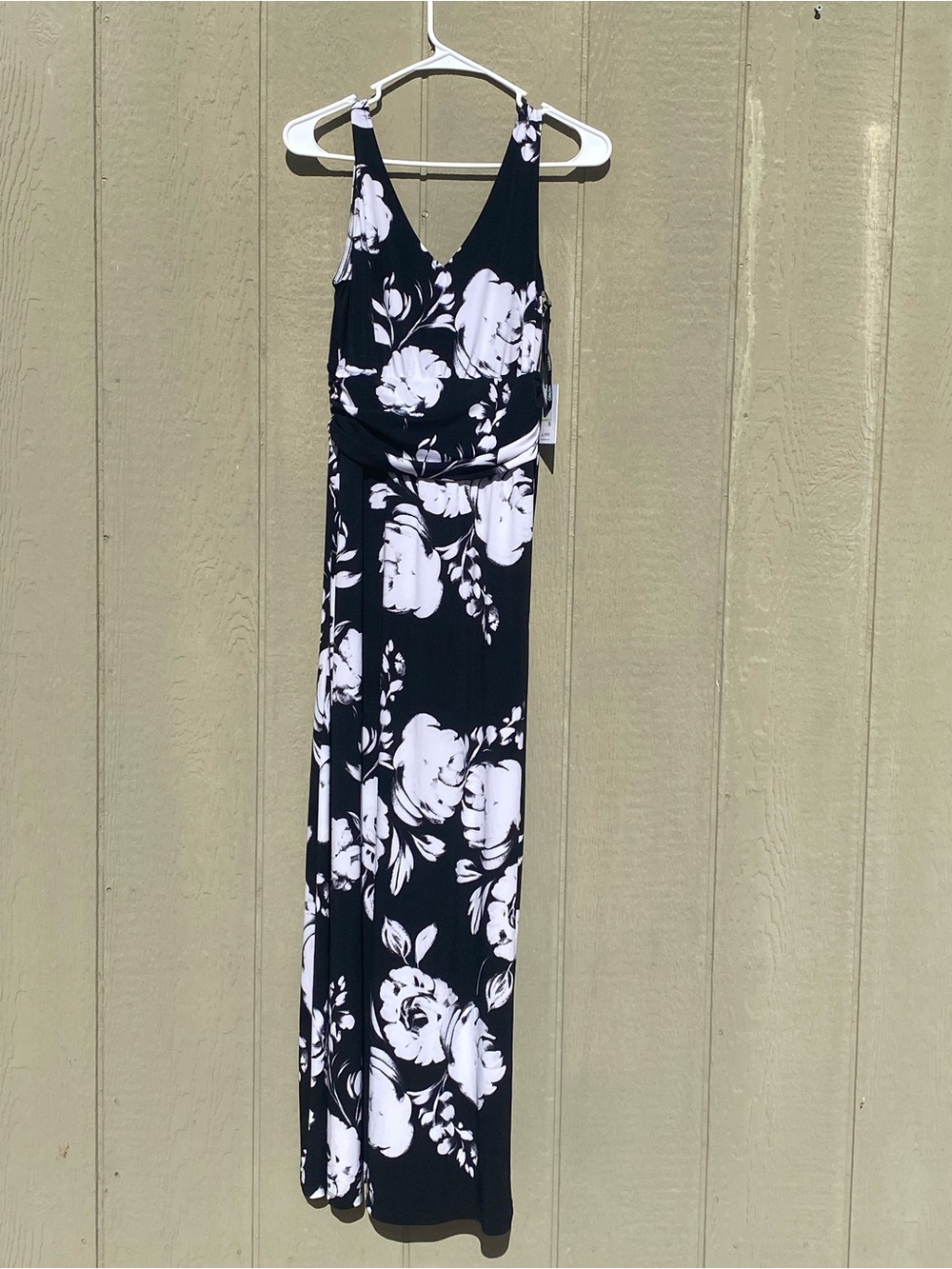 New Calvin Klein Black and White Floral V-Neck Maxi Dress